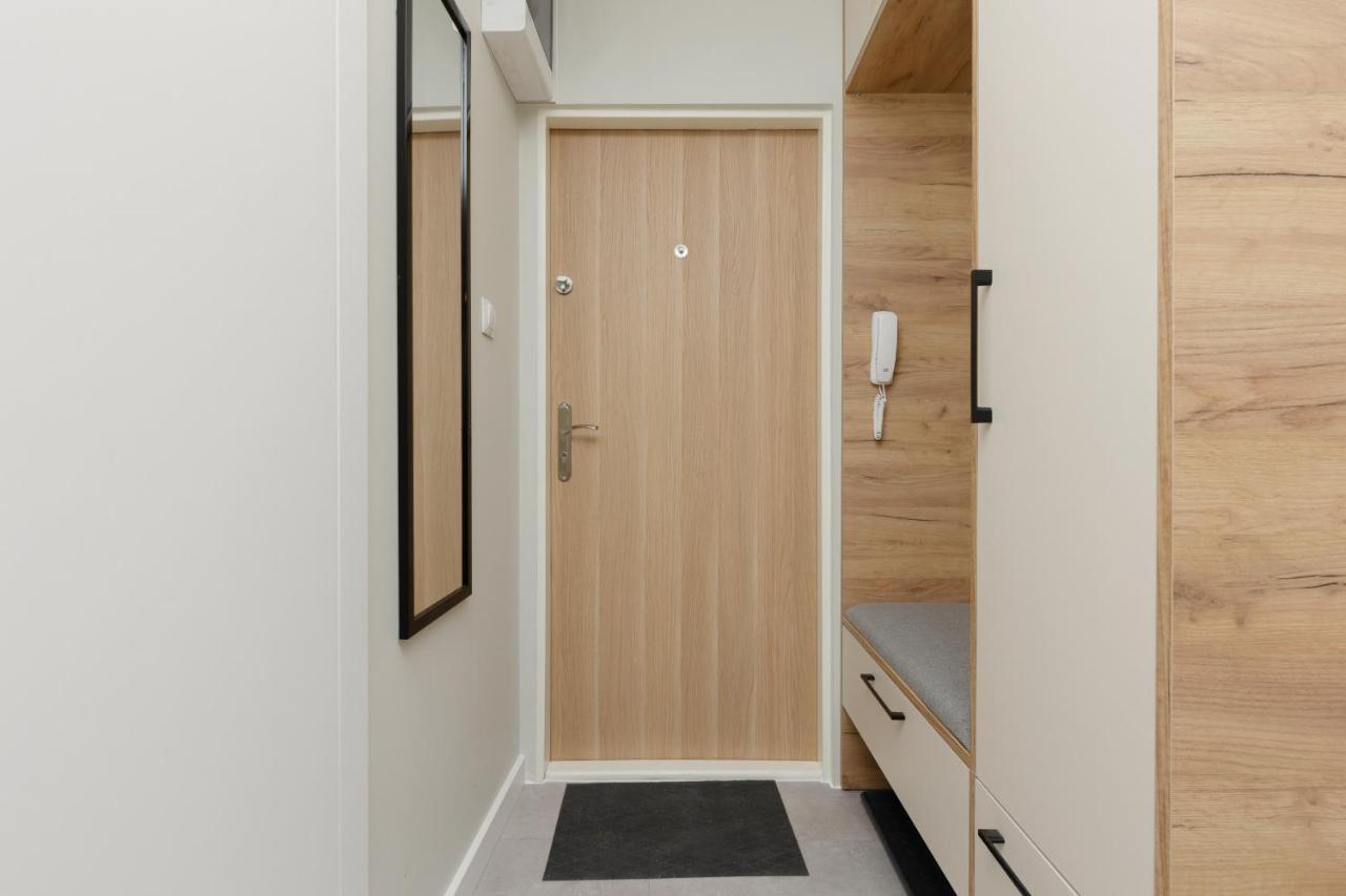Aleja Jana Pawla II Studio Warsaw By Noclegi Renters Eksteriør billede